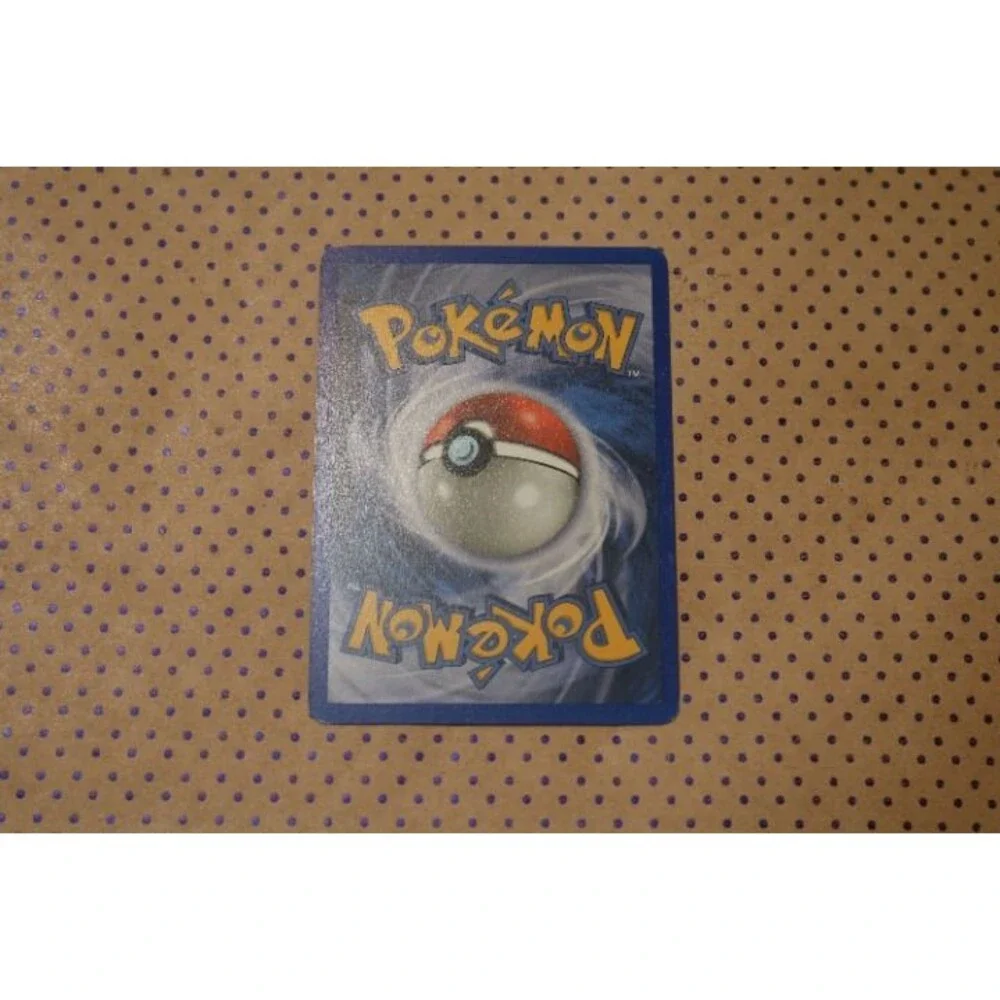 Clamperl 51/92 Pokemon Card (2006)
